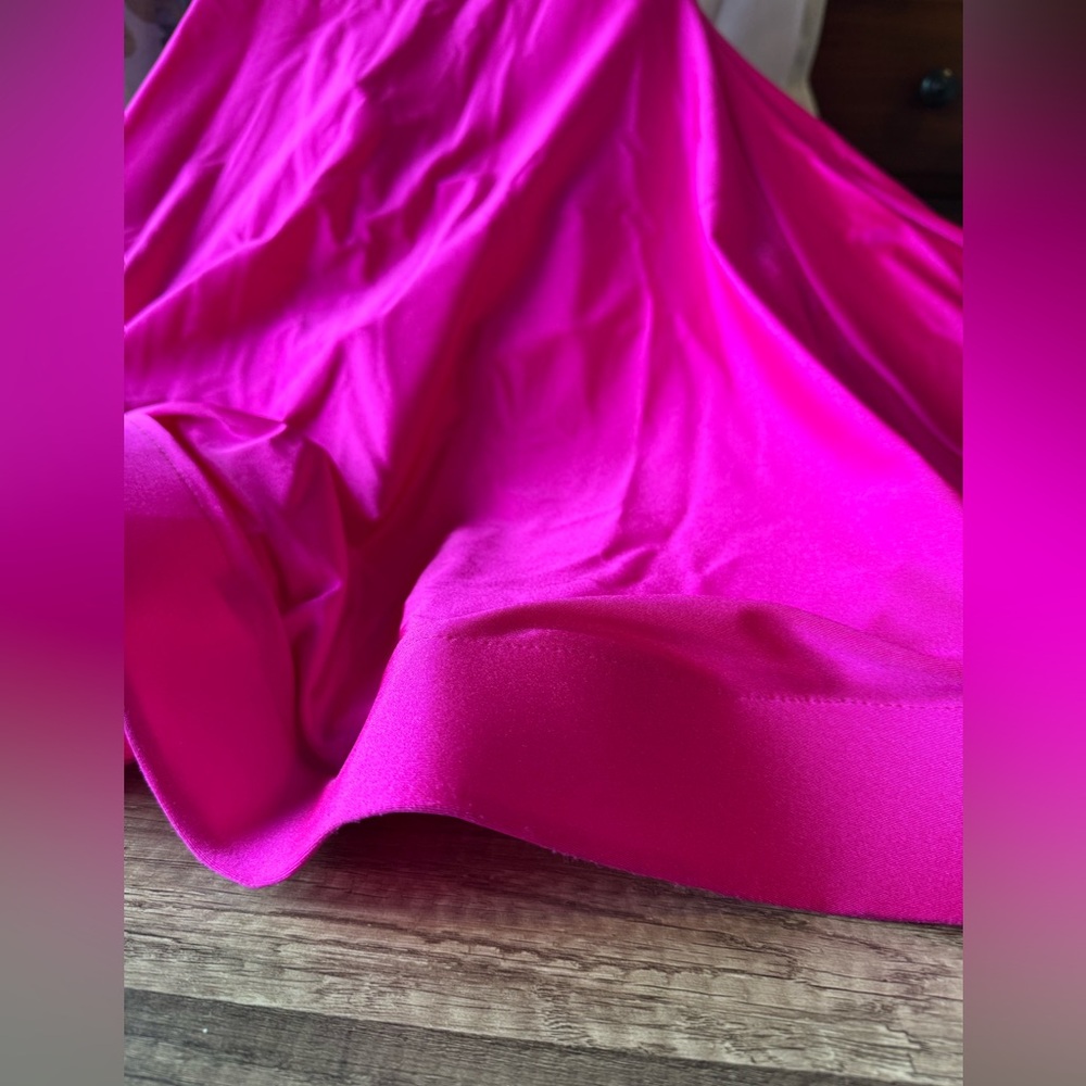 PROM DRESS - Picture 5 of 6